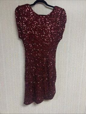L NWT Sequin Burgundy Midi Dress w V back lined wedding guest formal Las Vegas